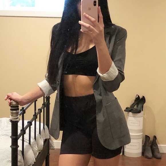 Aritzia Talula Blazer - Picture 1 of 1